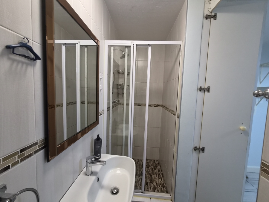 1 Bedroom Property for Sale in Humewood Eastern Cape
